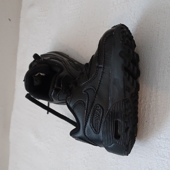 Nike Air Max Black Size 4C Shoes - Picture 4 of 5